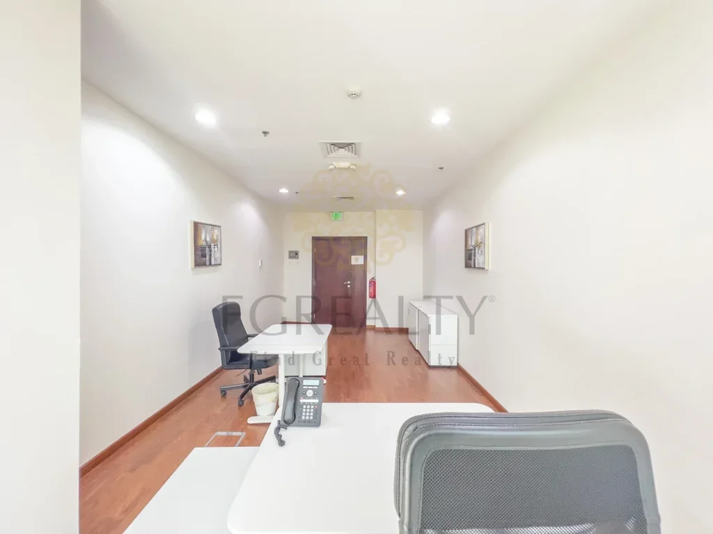 Commercial Offices - Not Furnished - Doha - Al Dafna