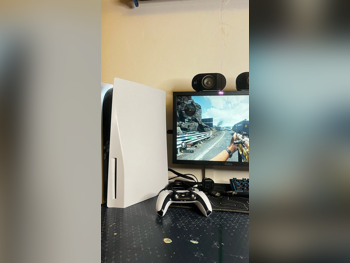 Video Games Consoles - Sony  - PlayStation 5 Disk  - 825 GB  -Included Controllers: 1