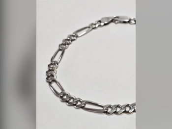 الفضة اساور  10 غرام  توصيل مجاني  بسيط  حسب القطعة ( ديزاينرز)