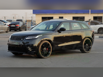 Land Rover  Range Rover  Velar SE  2025  Automatic  0 Km  4 Cylinder  Four Wheel Drive (4WD)  SUV  Black