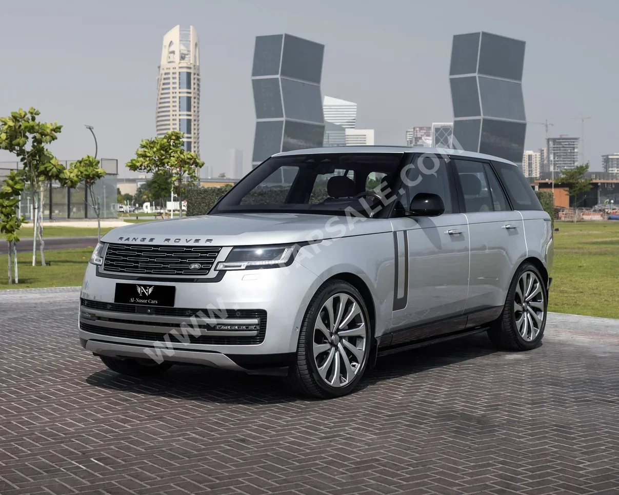 لاند روفر  رنج روفر  فوج اس اي  2024  اوتوماتيك  34,000 كم  6 سلندر  دفع رباعي  اس يو في  فضي  تحت الضمان