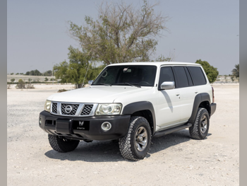 Nissan  Patrol  2009  Automatic  199,000 Km  6 Cylinder  Four Wheel Drive (4WD)  SUV  White
