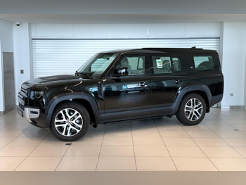 Land Rover  Defender  130  2023  Automatic  24,785 Km  6 Cylinder  All Wheel Drive (AWD)  SUV  Black  With Warranty