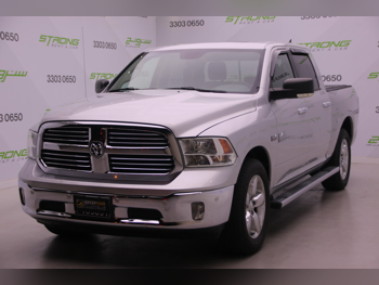 Dodge  Ram  2016  Automatic  90,000 Km  8 Cylinder  Four Wheel Drive (4WD)  Pick Up  Silver