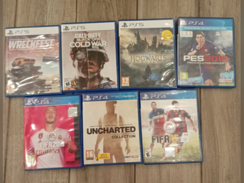 - PlayStation 4  Video Games CDs