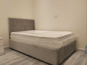 الأسّرة - لايف ستايل  - مزدوج  - اللون الرمادي  - متضمنة المرتبة