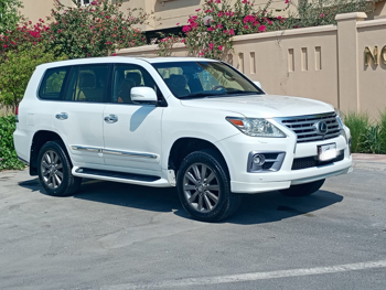 لكزس  ال اكس  570  2012  اوتوماتيك  390,000 كم  8 سلندر  دفع رباعي  اس يو في  أبيض