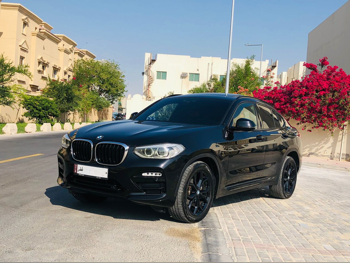 بي ام دبليو  الفئة - اكس  اكس 4  2019  اوتوماتيك  115,000 كم  4 سلندر  دفع رباعي  اس يو في  أسود