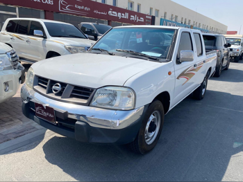 نيسان  بيك أب  2016  عادي  242,000 كم  4 سلندر  دفع خلفي  بيكب  أبيض