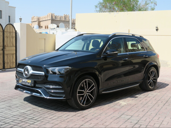 مرسيدس - بنز  جي ال اي  450  2019  اوتوماتيك  99,000 كم  6 سلندر  دفع رباعي  اس يو في  أسود