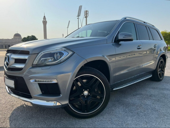 مرسيدس - بنز  جي ال  500  2016  اوتوماتيك  129,323 كم  8 سلندر  دفع رباعي  اس يو في  رمادي