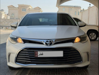 Toyota  Avalon  XLE  2017  Automatic  110,200 Km  6 Cylinder  Front Wheel Drive (FWD)  Sedan  Pearl