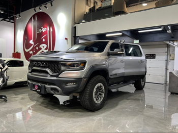 دودج  رام  تي أر إكس  2022  اوتوماتيك  43,000 كم  8 سلندر  دفع رباعي  بيكب  فضي  تحت الضمان