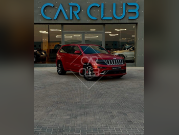 Jeep  Grand Cherokee  SRT-8  2016  Automatic  147,000 Km  8 Cylinder  Four Wheel Drive (4WD)  SUV  Red