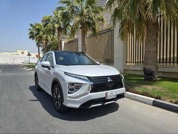 متسوبيشي  إيكليبس  إس يو في 4 في 4  أبيض  2025