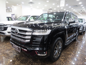 Toyota  Land Cruiser  VXR Twin Turbo  2025  Automatic  0 Km  6 Cylinder  Four Wheel Drive (4WD)  SUV  Black  With Warranty