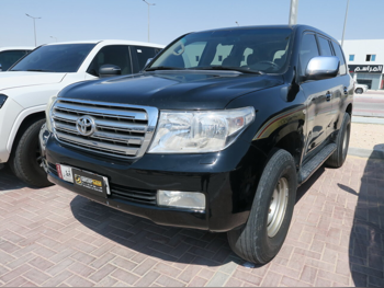 Toyota  Land Cruiser  GXR  2010  Automatic  440,000 Km  8 Cylinder  Four Wheel Drive (4WD)  SUV  Black