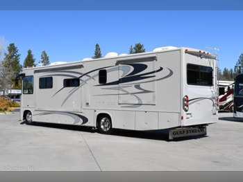 كرفان - صن فويجر  - 2005  - بيج  -صنع في الولايات المتحدة الأمريكية (الولايات المتحدة الأمريكية)  - 70,000 كم