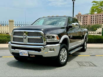 دودج  رام  2500  2015  اوتوماتيك  64,000 كم  8 سلندر  دفع رباعي  بيكب  أسود