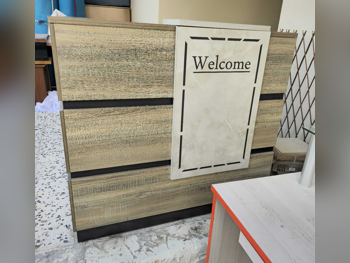 المكاتب ومكاتب الحاسوب - مكتب  - بنى