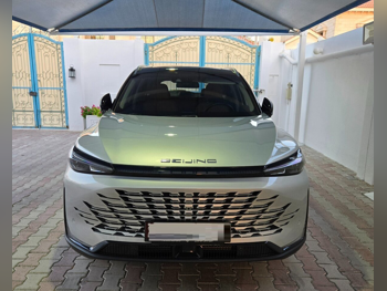 BAIC  X7  2024  Automatic  9,700 Km  4 Cylinder  Front Wheel Drive (FWD)  SUV  Silver and Black  With Warranty