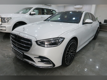 Mercedes-Benz  S-Class  580  2024  Automatic  0 Km  8 Cylinder  Rear Wheel Drive (RWD)  Sedan  White  With Warranty