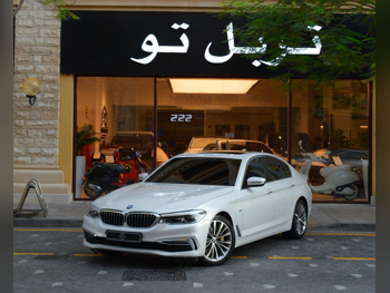 بي ام دبليو  الفئة - الخامسة  530i  2017  اوتوماتيك  134,860 كم  4 سلندر  دفع خلفي  سيدان  أبيض  تحت الضمان