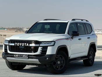 تويوتا  لاند كروزر  جي ار سبورت توين تيربو  2022  اوتوماتيك  82,000 كم  6 سلندر  دفع رباعي  اس يو في  أبيض  تحت الضمان