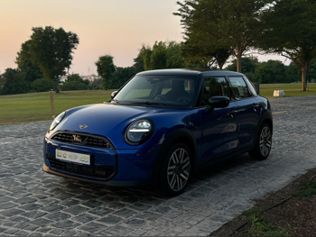 ميني  كوبر سي  هاتش باك  ازرق  2025