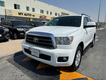 تويوتا  سكويا  اس ار 5  2014  اوتوماتيك  307,000 كم  8 سلندر  دفع رباعي  اس يو في  أبيض