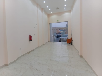 محلات تجارية - غير مفروشة  - الدوحة  للايجار  - السد