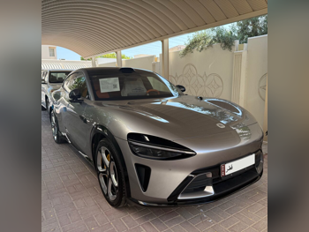 Xiaomi  YU7  Max  2025  Automatic  0 Km  0 Cylinder  All Wheel Drive (AWD)  SUV  Gray Metallic