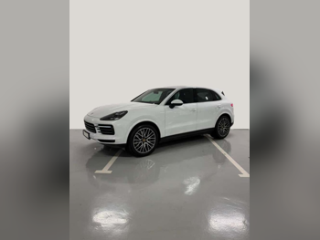 بورش  كيان  اس  2022  اوتوماتيك  120,000 كم  6 سلندر  دفع رباعي  اس يو في  أبيض