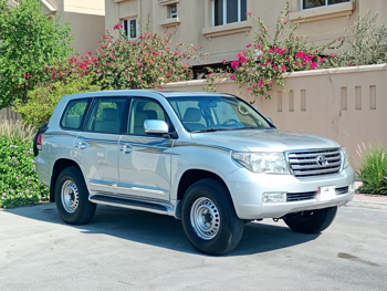 Toyota  Land Cruiser  VXR  2009  Automatic  350,000 Km  8 Cylinder  Four Wheel Drive (4WD)  SUV  Silver