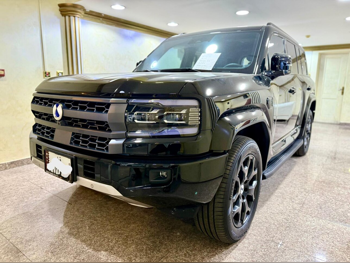 بي واي دي  دينزا  بي 5  2026  اوتوماتيك  0 كم  4 سلندر  دفع رباعي  اس يو في  أسود  تحت الضمان