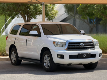 تويوتا  سكويا  اس ار 5  2012  اوتوماتيك  331,000 كم  8 سلندر  دفع رباعي  اس يو في  أبيض