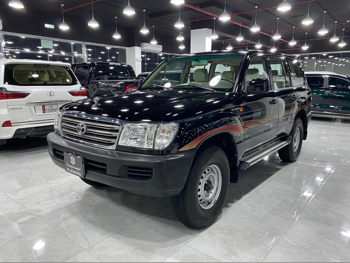 تويوتا  لاند كروزر  جي اكس ار  2003  عادي  437,000 كم  6 سلندر  دفع رباعي  اس يو في  أسود