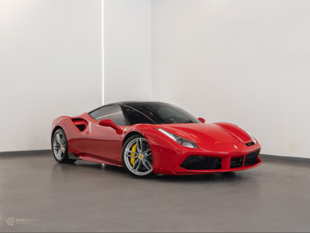 فيراري  488  جي تي بي  2016  اوتوماتيك  31,650 كم  8 سلندر  دفع خلفي  كوبيه \ سبورت  أحمر