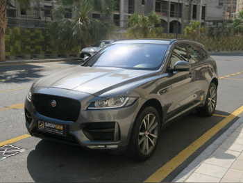 جاكوار  اف - بيس  ار سبورت  2017  اوتوماتيك  95,000 كم  6 سلندر  دفع رباعي  اس يو في  رمادي