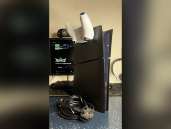 Video Games Consoles - Sony  - PlayStation 5 Digital  - 1 TB  -Included Controllers: 1