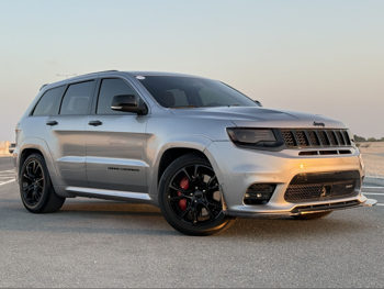 Jeep  Grand Cherokee  SRT  2014  Automatic  158,000 Km  8 Cylinder  Four Wheel Drive (4WD)  SUV  Gray