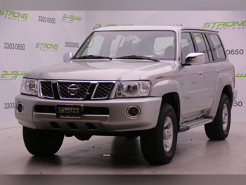 نيسان  باترول  سفاري  2021  عادي  35,000 كم  6 سلندر  دفع رباعي  اس يو في  رمادي