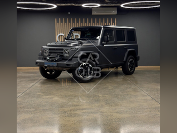 بي اي دبليو  212  2025  اوتوماتيك  0 كم  4 سلندر  دفع رباعي  اس يو في  رمادي مطفي