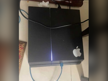 Video Games Consoles - Sony  - PlayStation 4  - 512 GB  -Included Controllers: 1