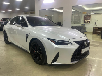 Lexus  IS  350  2022  Automatic  28,000 Km  6 Cylinder  Rear Wheel Drive (RWD)  Sedan  White  With Warranty