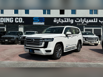 تويوتا  لاند كروزر  جي اكس ار توين توربو  2025  اوتوماتيك  0 كم  6 سلندر  دفع رباعي  اس يو في  أبيض  تحت الضمان