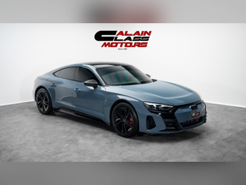 اودي  ايه -ترون  ار اس  2024  اوتوماتيك  5,591 كم  0 سلندر  دفع كلي مستمر  سيدان  أزرق غامق