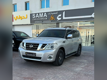 Nissan  Patrol  SE  2015  Automatic  269,000 Km  8 Cylinder  Four Wheel Drive (4WD)  SUV  Silver