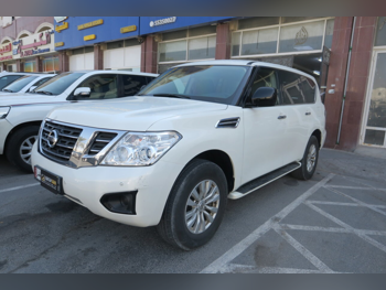 نيسان  باترول  أكس أي  2019  اوتوماتيك  202,000 كم  6 سلندر  دفع رباعي  اس يو في  أبيض