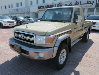 Toyota  Land Cruiser  LX  2022  Manual  58,000 Km  6 Cylinder  Four Wheel Drive (4WD)  Pick Up  Beige
